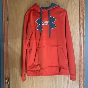 Under Armour sweatshirt